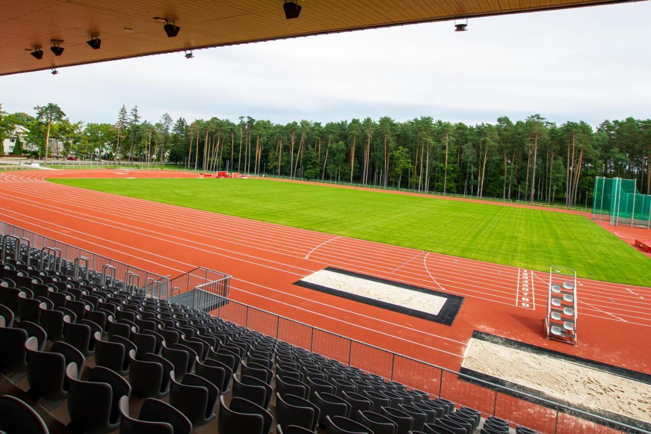 Stadium Hotel Valmiera Exteriér fotografie